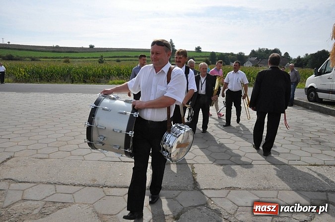 Zdjęcie w galerii na portalu naszraciborz.pl: Dożynki gminy Pietrowice Wlk. - Pawłów 2014 wiadomości z regionu
