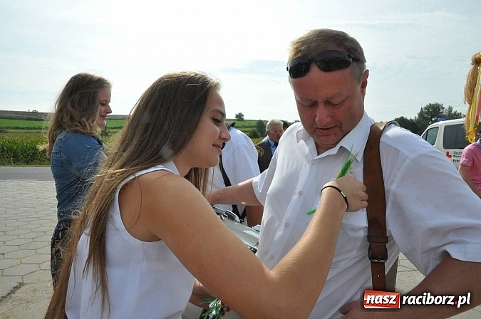 Zdjęcie w galerii na portalu naszraciborz.pl: Dożynki gminy Pietrowice Wlk. - Pawłów 2014 wiadomości z regionu
