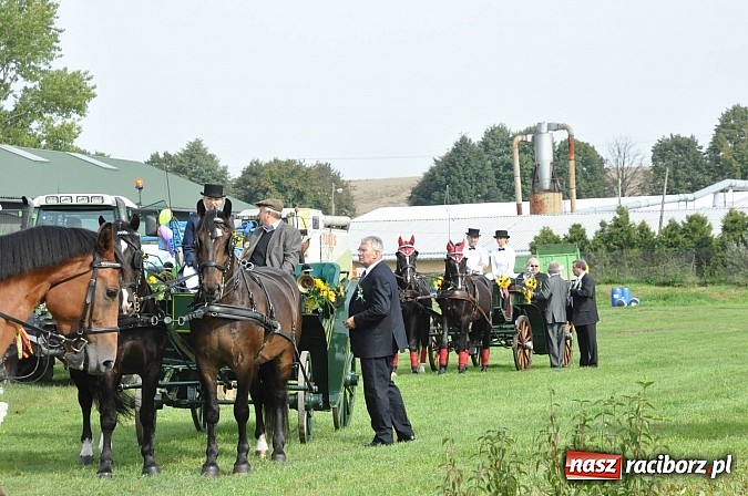 Zdjęcie w galerii na portalu naszraciborz.pl: Dożynki gminy Pietrowice Wlk. - Pawłów 2014 wiadomości z regionu