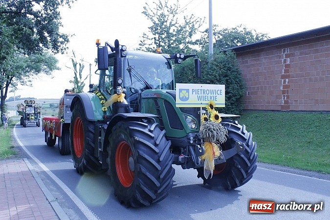 Zdjęcie w galerii na portalu naszraciborz.pl: Dożynki gminy Pietrowice Wlk. - Pawłów 2014 wiadomości z regionu