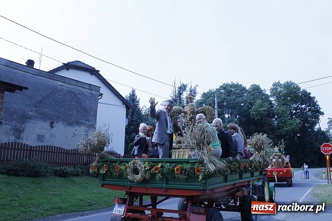 Zdjęcie w galerii na portalu naszraciborz.pl: Dożynki gminy Pietrowice Wlk. - Pawłów 2014 wiadomości z regionu