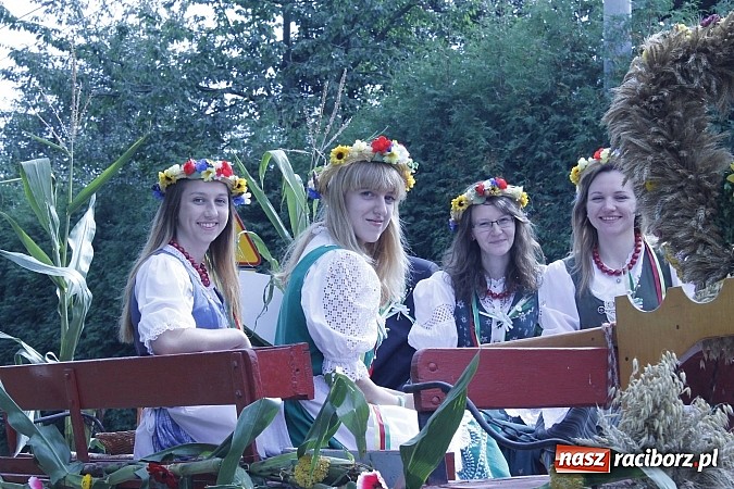 Zdjęcie w galerii na portalu naszraciborz.pl: Dożynki gminy Pietrowice Wlk. - Pawłów 2014 wiadomości z regionu