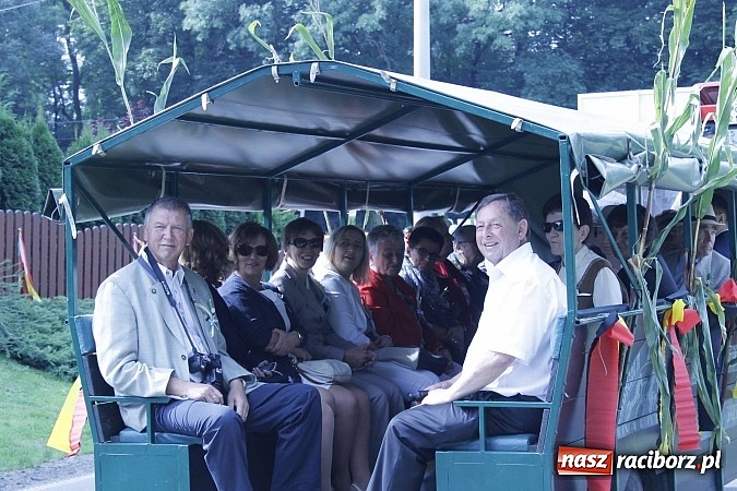 Zdjęcie w galerii na portalu naszraciborz.pl: Dożynki gminy Pietrowice Wlk. - Pawłów 2014 wiadomości z regionu