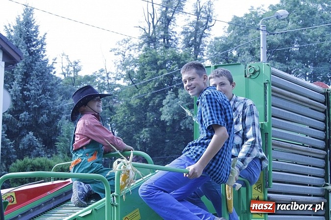 Zdjęcie w galerii na portalu naszraciborz.pl: Dożynki gminy Pietrowice Wlk. - Pawłów 2014 wiadomości z regionu