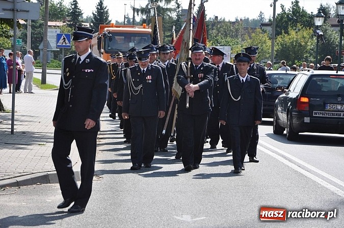 Zdjęcie w galerii na portalu naszraciborz.pl: Druhowie z Kuźni Raciborskiej świętują dziś 110-lecie swojej jednostki wiadomości z regionu