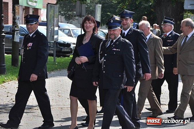 Zdjęcie w galerii na portalu naszraciborz.pl: Druhowie z Kuźni Raciborskiej świętują dziś 110-lecie swojej jednostki wiadomości z regionu