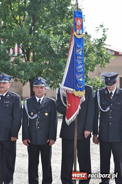 Zdjęcie w galerii na portalu naszraciborz.pl: Druhowie z Kuźni Raciborskiej świętują dziś 110-lecie swojej jednostki wiadomości z regionu