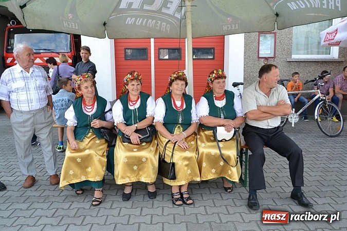 Zdjęcie w galerii na portalu naszraciborz.pl: Bajkowo i kolorowo na dożynkach w Owsiszczach wiadomości z regionu