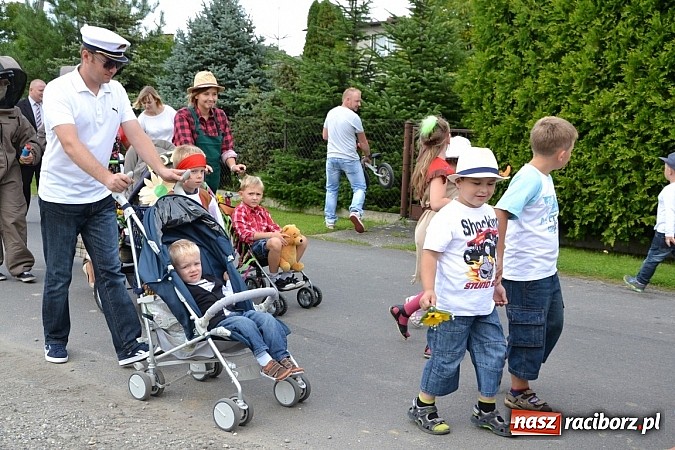 Zdjęcie w galerii na portalu naszraciborz.pl: Bajkowo i kolorowo na dożynkach w Owsiszczach wiadomości z regionu