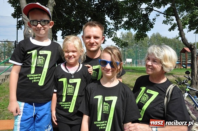 Zdjęcie w galerii na portalu naszraciborz.pl: Rekordowy 17. Rodzinny Rajd Rowerowy Szlakiem Pożaru z 1992 roku wiadomości z regionu