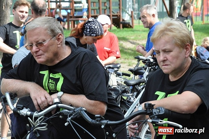Zdjęcie w galerii na portalu naszraciborz.pl: Rekordowy 17. Rodzinny Rajd Rowerowy Szlakiem Pożaru z 1992 roku wiadomości z regionu