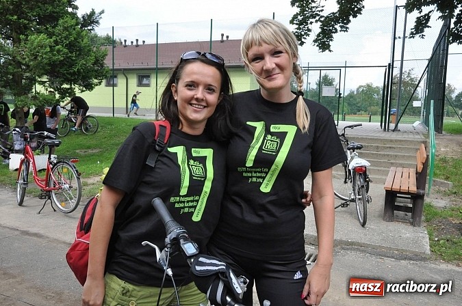 Zdjęcie w galerii na portalu naszraciborz.pl: Rekordowy 17. Rodzinny Rajd Rowerowy Szlakiem Pożaru z 1992 roku wiadomości z regionu