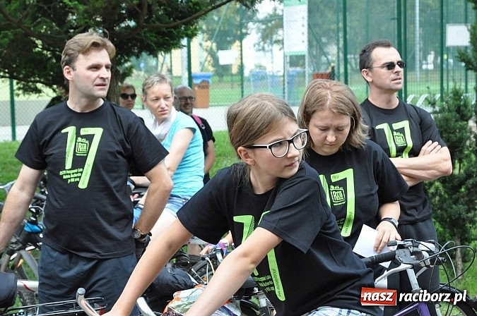 Zdjęcie w galerii na portalu naszraciborz.pl: Rekordowy 17. Rodzinny Rajd Rowerowy Szlakiem Pożaru z 1992 roku wiadomości z regionu