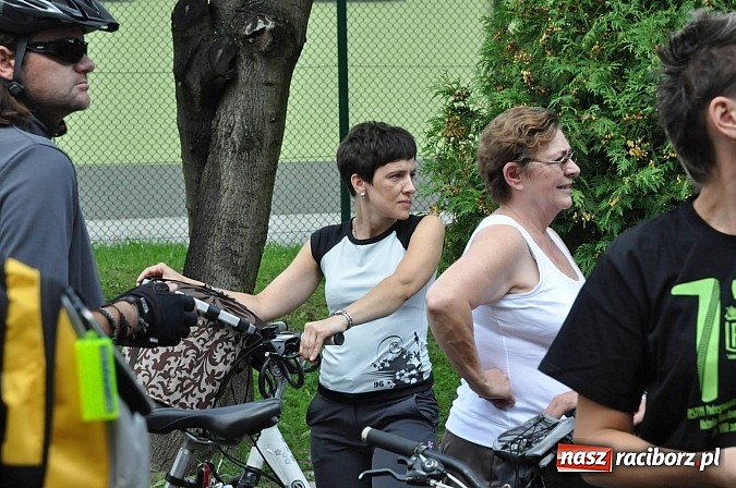 Zdjęcie w galerii na portalu naszraciborz.pl: Rekordowy 17. Rodzinny Rajd Rowerowy Szlakiem Pożaru z 1992 roku wiadomości z regionu