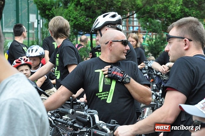 Zdjęcie w galerii na portalu naszraciborz.pl: Rekordowy 17. Rodzinny Rajd Rowerowy Szlakiem Pożaru z 1992 roku wiadomości z regionu