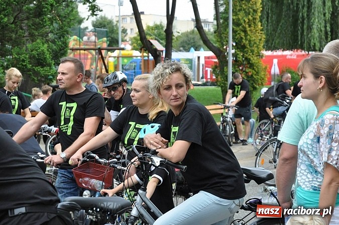 Zdjęcie w galerii na portalu naszraciborz.pl: Rekordowy 17. Rodzinny Rajd Rowerowy Szlakiem Pożaru z 1992 roku wiadomości z regionu