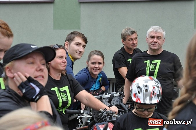 Zdjęcie w galerii na portalu naszraciborz.pl: Rekordowy 17. Rodzinny Rajd Rowerowy Szlakiem Pożaru z 1992 roku wiadomości z regionu