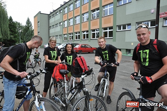 Zdjęcie w galerii na portalu naszraciborz.pl: Rekordowy 17. Rodzinny Rajd Rowerowy Szlakiem Pożaru z 1992 roku wiadomości z regionu