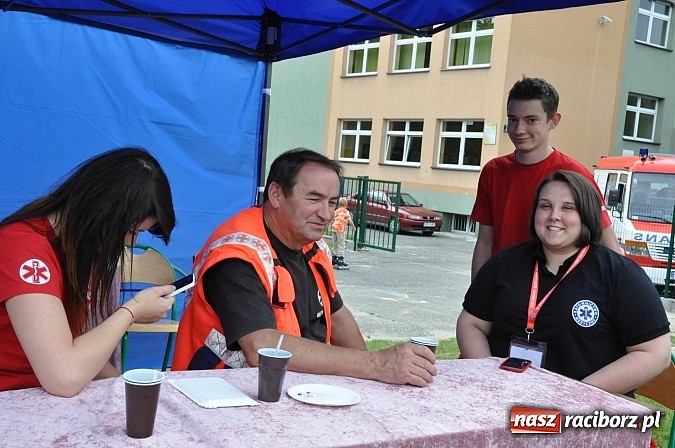Zdjęcie w galerii na portalu naszraciborz.pl: Rekordowy 17. Rodzinny Rajd Rowerowy Szlakiem Pożaru z 1992 roku wiadomości z regionu