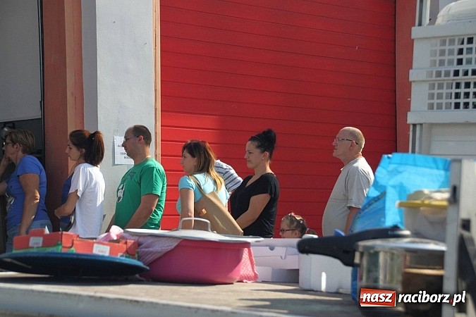 Zdjęcie w galerii na portalu naszraciborz.pl: Harnaś w koloratce i jego weseli parafianie, czyli wojnowickie dożynki 2014 wiadomości z regionu