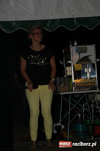 Zdjęcie w galerii na portalu naszraciborz.pl: Harnaś w koloratce i jego weseli parafianie, czyli wojnowickie dożynki 2014 wiadomości z regionu