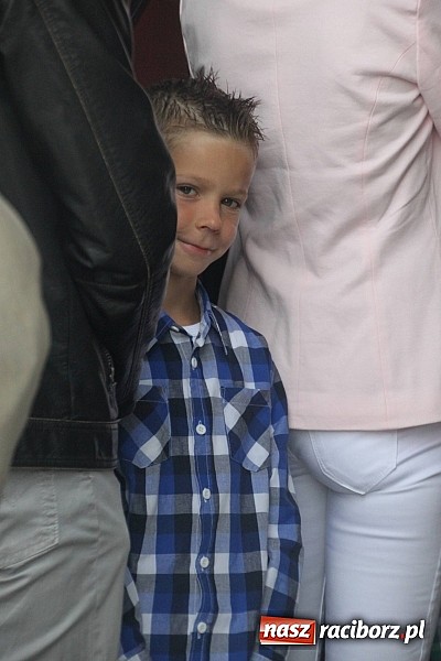 Zdjęcie w galerii na portalu naszraciborz.pl: Harnaś w koloratce i jego weseli parafianie, czyli wojnowickie dożynki 2014 wiadomości z regionu