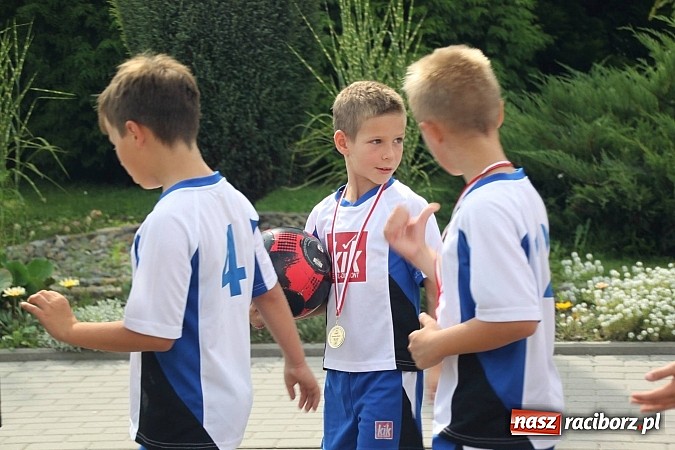 Zdjęcie w galerii na portalu naszraciborz.pl: Harnaś w koloratce i jego weseli parafianie, czyli wojnowickie dożynki 2014 wiadomości z regionu