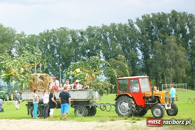 Zdjęcie w galerii na portalu naszraciborz.pl: Dożynki 2014 - Zabełków wiadomości z regionu