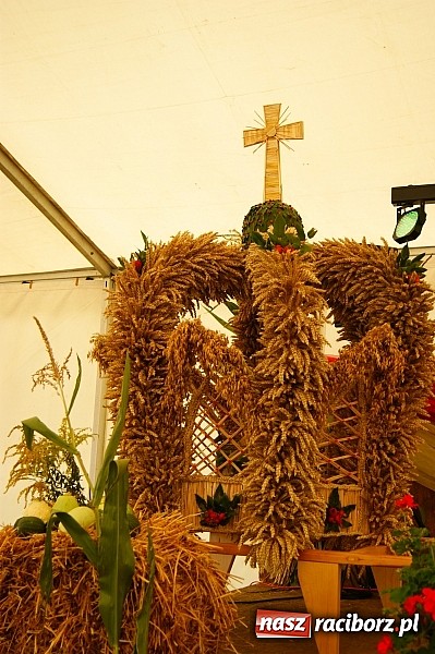 Zdjęcie w galerii na portalu naszraciborz.pl: Dożynki 2014 - Zabełków wiadomości z regionu