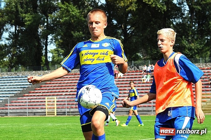 Zdjęcie w galerii na portalu naszraciborz.pl: UKS Ikar lepszy w derbach Raciborza wiadomości z regionu