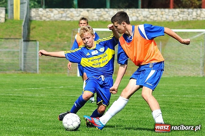 Zdjęcie w galerii na portalu naszraciborz.pl: UKS Ikar lepszy w derbach Raciborza wiadomości z regionu