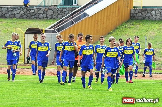 Zdjęcie w galerii na portalu naszraciborz.pl: UKS Ikar lepszy w derbach Raciborza wiadomości z regionu