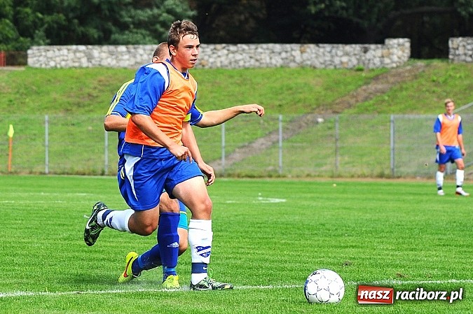Zdjęcie w galerii na portalu naszraciborz.pl: UKS Ikar lepszy w derbach Raciborza wiadomości z regionu
