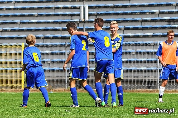 Zdjęcie w galerii na portalu naszraciborz.pl: UKS Ikar lepszy w derbach Raciborza wiadomości z regionu