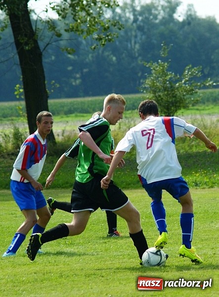 Zdjęcie w galerii na portalu naszraciborz.pl: Juniorzy Cyprzanowa lepsi w Bieńkowicach wiadomości z regionu