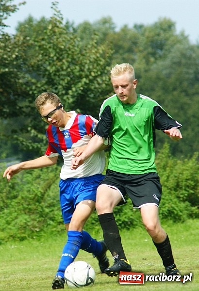 Zdjęcie w galerii na portalu naszraciborz.pl: Juniorzy Cyprzanowa lepsi w Bieńkowicach wiadomości z regionu