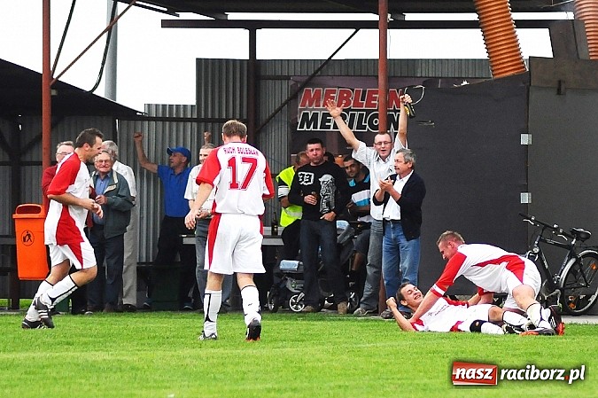 Zdjęcie w galerii na portalu naszraciborz.pl: Szymon Kempa receptą na Borucin wiadomości z regionu