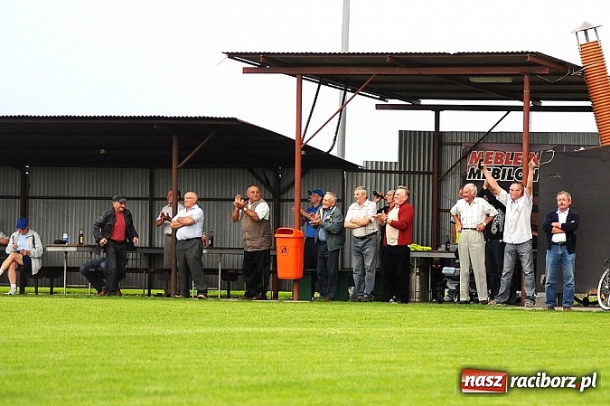 Zdjęcie w galerii na portalu naszraciborz.pl: Szymon Kempa receptą na Borucin wiadomości z regionu