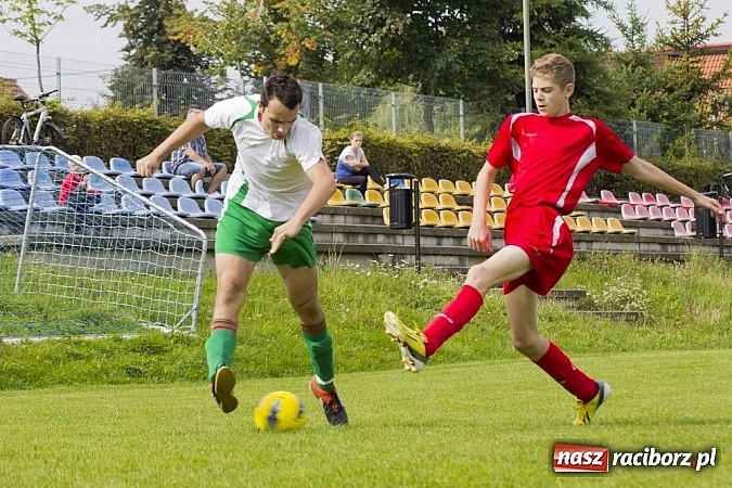 Zdjęcie w galerii na portalu naszraciborz.pl: Pewne zwycięstwo juniorów z Ocic wiadomości z regionu