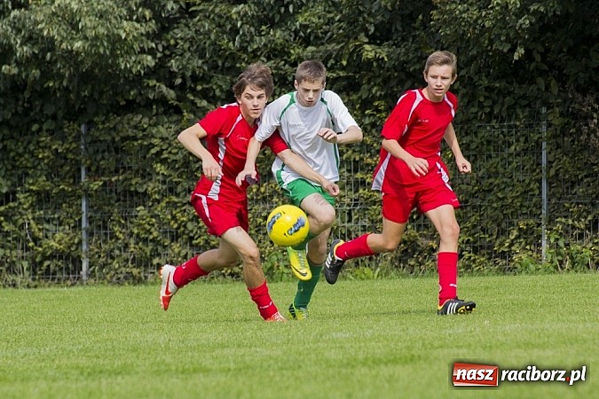Zdjęcie w galerii na portalu naszraciborz.pl: Pewne zwycięstwo juniorów z Ocic wiadomości z regionu