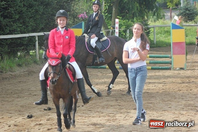 Zdjęcie w galerii na portalu naszraciborz.pl: Udany debiut 13-letniej Marty Starzec wiadomości z regionu
