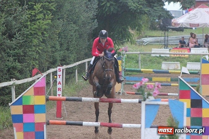 Zdjęcie w galerii na portalu naszraciborz.pl: Udany debiut 13-letniej Marty Starzec wiadomości z regionu