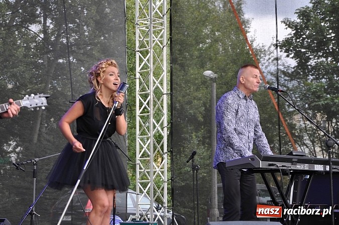 Zdjęcie w galerii na portalu naszraciborz.pl: Kapele weselne rozgrzewały publiczność w Kuźni Raciborskiej wiadomości z regionu