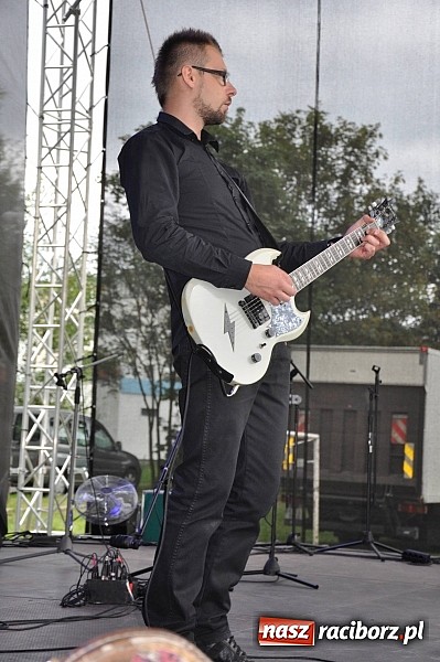 Zdjęcie w galerii na portalu naszraciborz.pl: Kapele weselne rozgrzewały publiczność w Kuźni Raciborskiej wiadomości z regionu