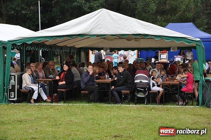 Zdjęcie w galerii na portalu naszraciborz.pl: Kapele weselne rozgrzewały publiczność w Kuźni Raciborskiej wiadomości z regionu