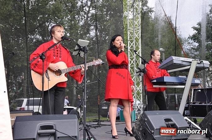 Zdjęcie w galerii na portalu naszraciborz.pl: Kapele weselne rozgrzewały publiczność w Kuźni Raciborskiej wiadomości z regionu