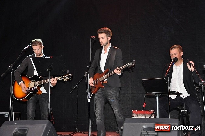 Zdjęcie w galerii na portalu naszraciborz.pl: Kapele weselne rozgrzewały publiczność w Kuźni Raciborskiej wiadomości z regionu