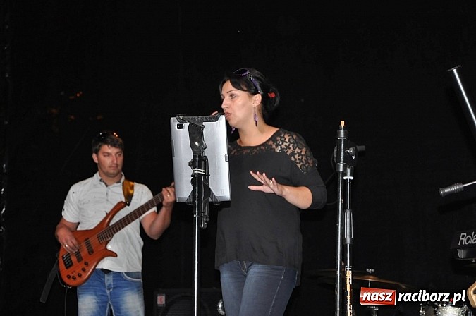 Zdjęcie w galerii na portalu naszraciborz.pl: Kapele weselne rozgrzewały publiczność w Kuźni Raciborskiej wiadomości z regionu