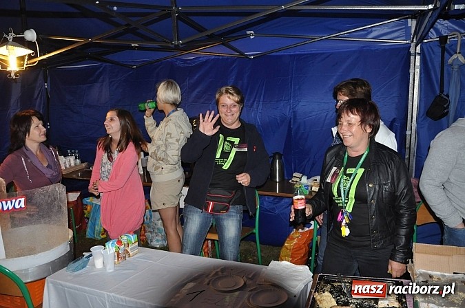 Zdjęcie w galerii na portalu naszraciborz.pl: Kapele weselne rozgrzewały publiczność w Kuźni Raciborskiej wiadomości z regionu