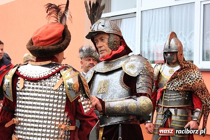 Zdjęcie w galerii na portalu naszraciborz.pl: Wojew&oacute;dzka inauguracja roku szkolnego w SP 15. Minister Edukacji Narodowej wręczyła pierwszoklasistom nowe elementarze! wiadomości z regionu